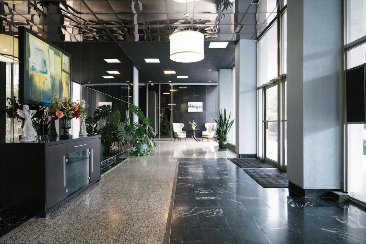 Вілла Atl Downtown 2Br King Bed Free Parking Lm1908 Атланта Екстер'єр фото