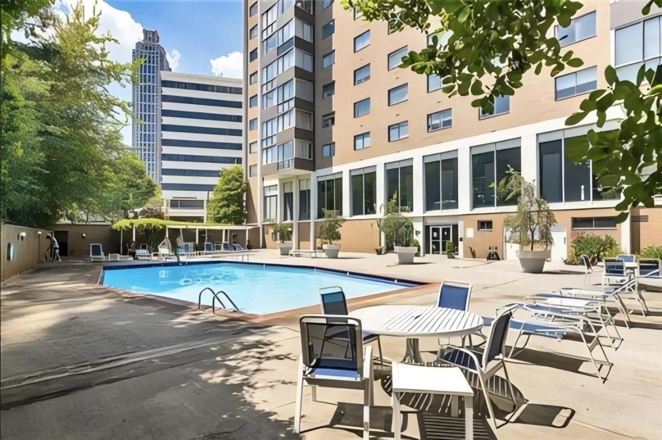 Вілла Atl Downtown 2Br King Bed Free Parking Lm1908 Атланта Екстер'єр фото